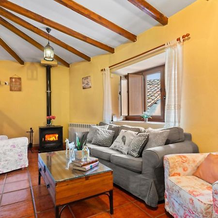 Casa Rural La Carrozal Senda Del Oso Orelleiru Bagian luar foto