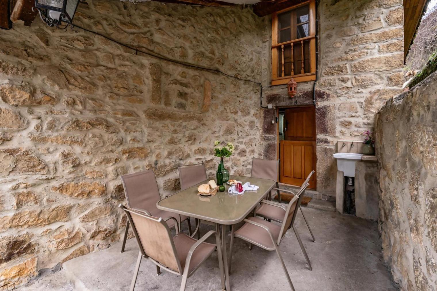 Casa Rural La Carrozal Senda Del Oso Orelleiru Bagian luar foto