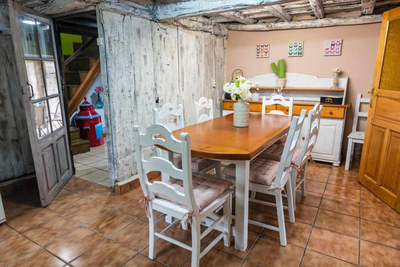 Casa Rural La Carrozal Senda Del Oso Orelleiru Bagian luar foto