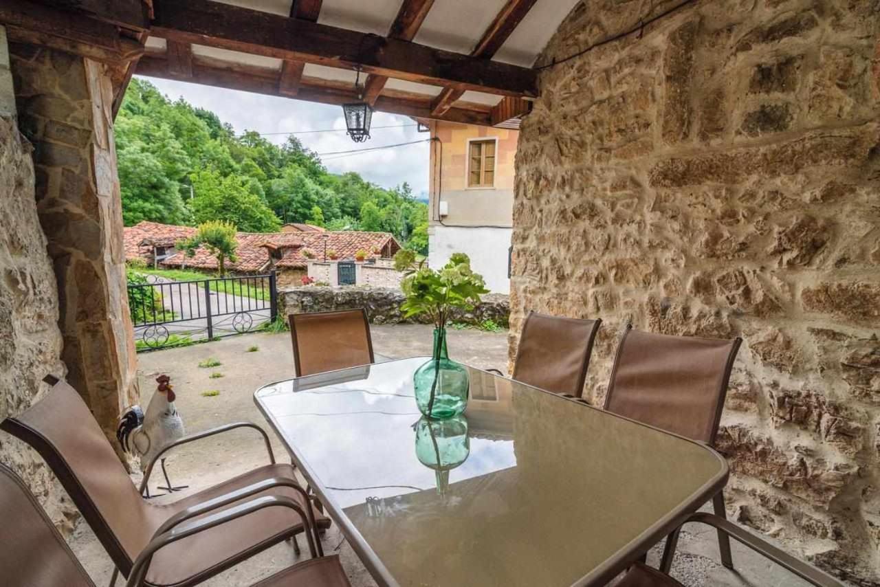 Casa Rural La Carrozal Senda Del Oso Orelleiru Bagian luar foto